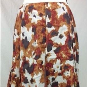 EUC Size 12P J. Jill floral skirt